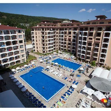 Bendita Mare Family *