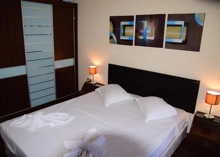 Bendita Mare Family Golden Sands